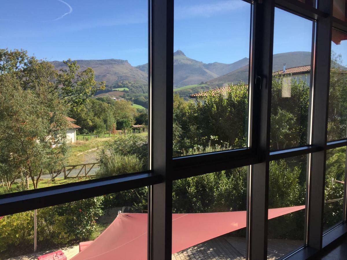Amalur Bed & Breakfast Olhette Exterior foto