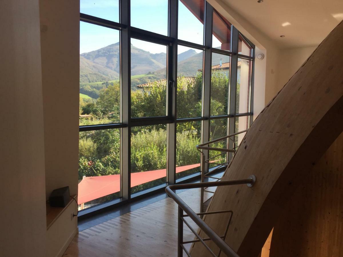 Amalur Bed & Breakfast Olhette Exterior foto